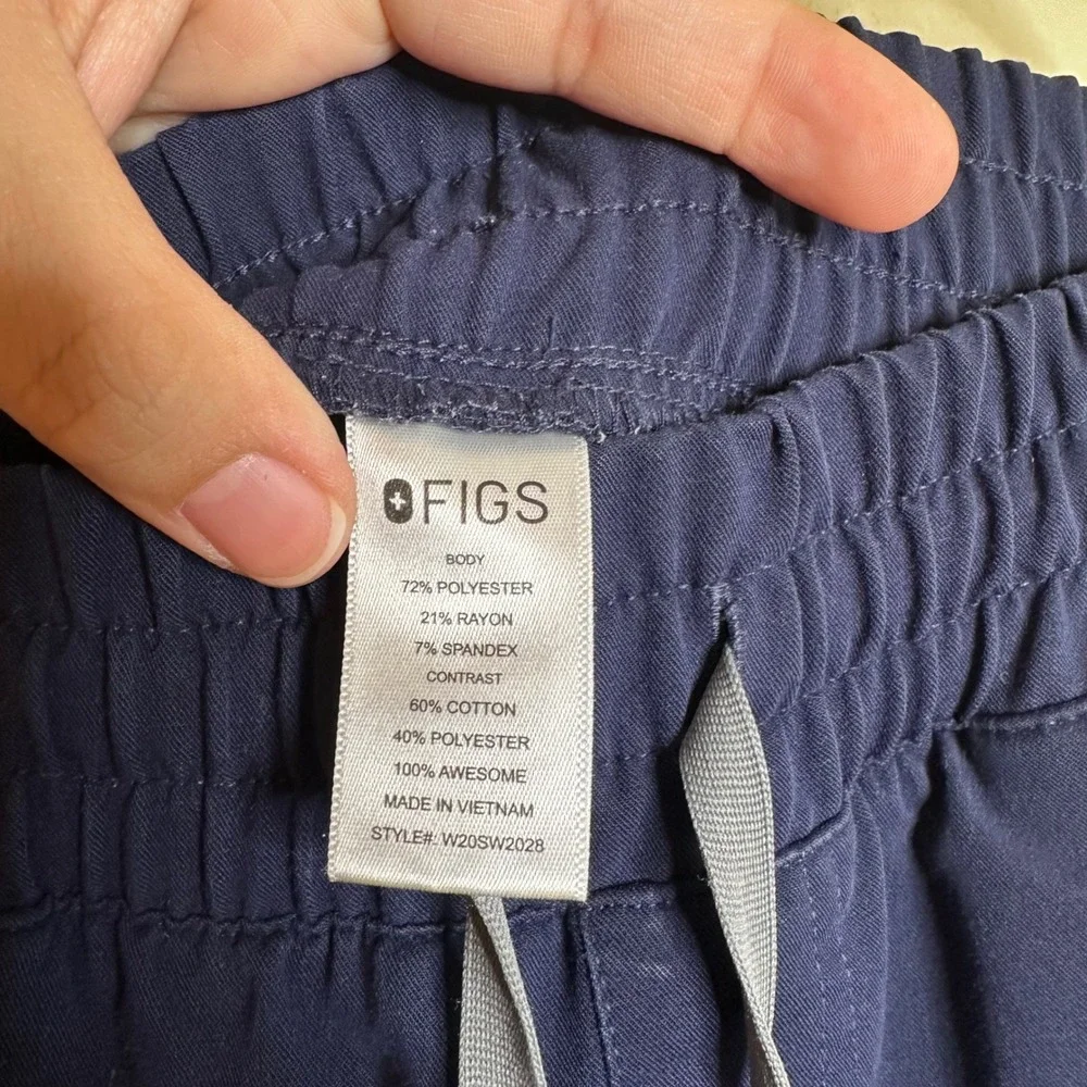 FIGS Navy Blue Technical Collection Scrub Joggers Mens Medium W20SW2028